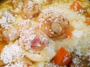 step4: 加入所有<span class="group_1">食材</span>一起拌炒