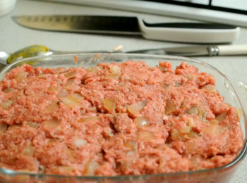 step4: 將肉放進焗盤