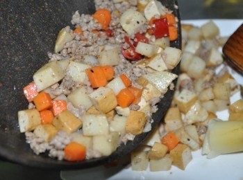 step6: 快速又方便的香辣料理準備中。。。