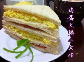 step4: 可以配上上你喜歡的火腿或熱狗，味道更佳美味。