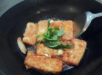 step4: 撒上九層塔