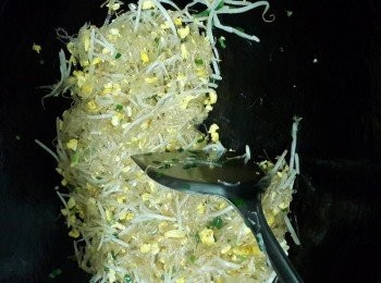 step14: 大火炒至混合至乾身