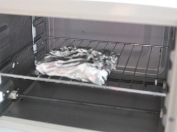 step5: 放進烤箱，溫度200度上下火轉25分鐘