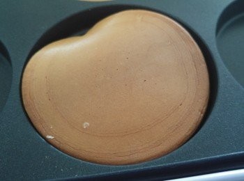 step4: 反轉後只需煎一兩分鐘, 再次反轉塊餅然後熄火。