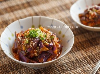 step4: 盛盤以後在灑上白芝麻就可以享用了喔。