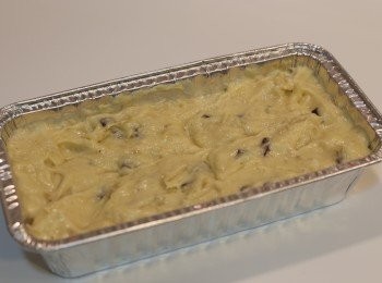 step6: 將蛋糕料倒入焗盤中