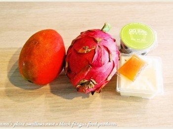step1: 準備芙蓉豆腐、火龍果、芒果與黑木耳QQ圓等<span class="group_1">食材</span>。