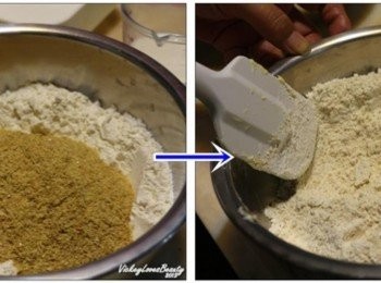 step1: 低筋麵粉、泡打粉、鹽混合後過篩後加入金黃亞麻籽粉拌匀備用