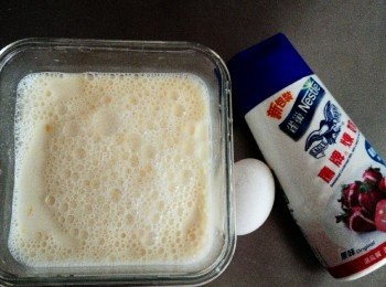 step2: 牛奶雞蛋煉乳一起攪拌均勻
