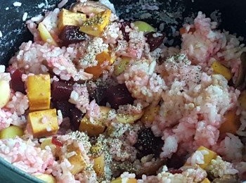 step7: 加入<span class="group_2">調味</span>料炒勻。