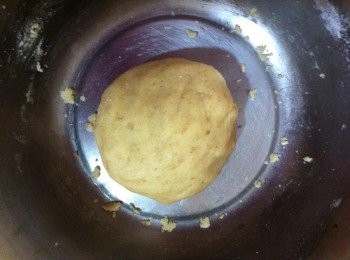 step4: 成麵團，靜待10分鐘。