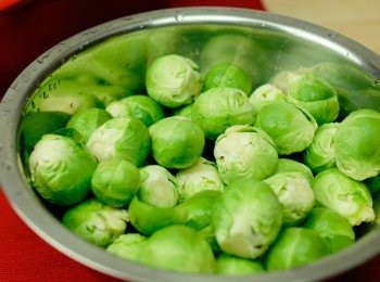 step2: 將小椰菜洗淨