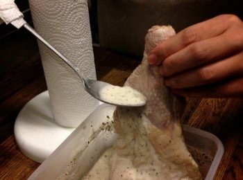 step9: 接著均勻裹上<span class="group_3">麵糊</span>