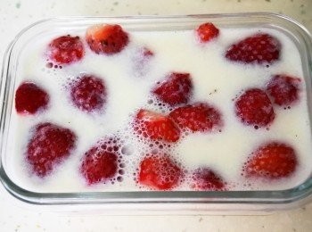 step4: 放置冰箱冷藏凝固即可