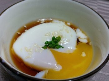 step4: **如果冇電蒸爐嘅話，用明火也可以， 做法，65溫度，和時間都一樣（但系要不時留意水温，當溫度下降嘅時候就要開火）