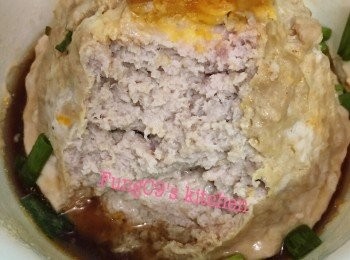 step10: 倒去多餘肉汁，淋上蔥及豉油完成口感鬆軟！！