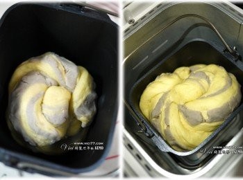 step4: 15 先後把二份芋頭花捲放入麵包容器後 
16 選品項21讓它發酵至9分滿
17  最後選品項22開始烘烤麵包，嗶聲響時完成即可按下取消鍵