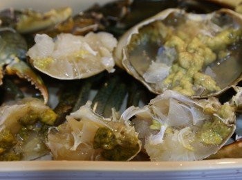 step2: 煮前用少許胡椒粉略醃