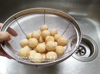 step3: 熄火焗10分鐘後隔水盛起沖洗及瀝乾水份備用