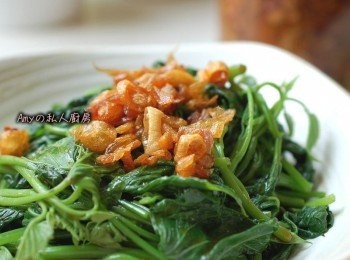 step5: 油蔥酥也可以自己在家製作,可拿來拌青菜或湯麵皆可。