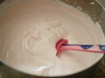 step5: 加入食物色素，然後拌勻