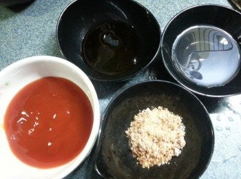 step11: 再準備好茄汁料,將汁料拌勻