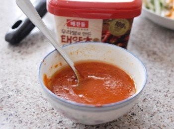 step3: 將所有<span class="group_2">調味料</span>拌勻，自己要試味