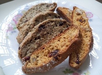 step4: 取出稍為放涼，切成一塊塊再用160度焗20分鐘。