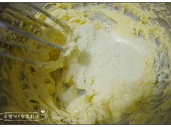 step7: 再加入奶粉。