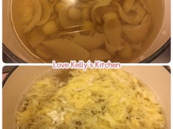 step1: 乾百合先用暖水浸軟身(大約1小時左右), 然後洗乾淨備用；蓮子去芯洗乾淨備用；