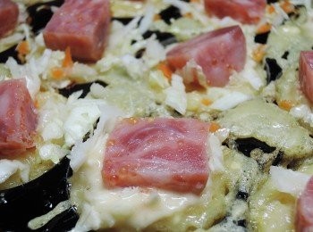 step8: 最後擺上飛魚卵香腸