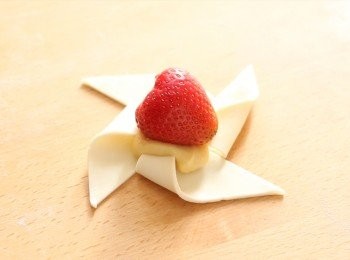 step12: 依影片內的方法做成不同造型。（影片時間02:02-03:55）