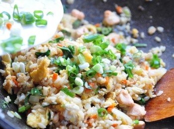 step5: 加入蔥花略半數下即完成!