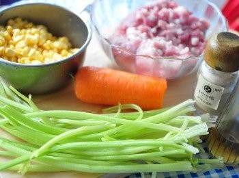 step1: 將所有備料備齊切末