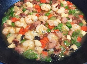 step5: 下生粉水埋芡即可。