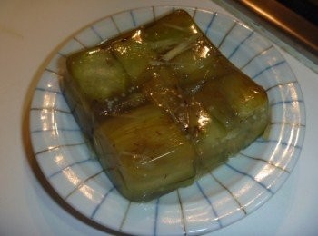 step5: 將步驟4扣盤子出來,切成塊即可.