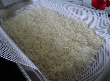 step2: 倒去水份，蒸三十分鐘至熟透