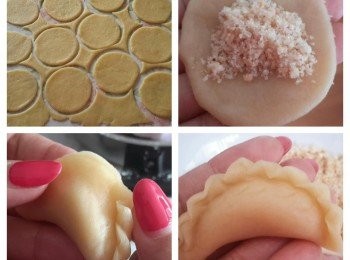 step6: 將花生餡料放在麵皮中央，然後對摺，用手指沿邊壓出花紋，鎖好邊位