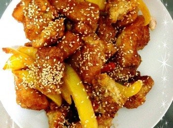 step11: 撒上適量的熟白芝麻,這樣這道料理就完成了.