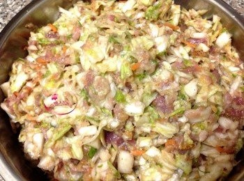 step4: 把餡料拌至有黏性即可