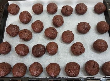 step11: 焗爐上下火180度預熱10分鐘，再將搓好的波波放入焗爐