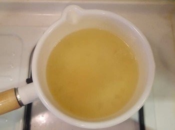 step2: *雞高湯加熱~