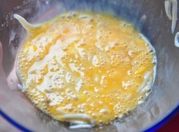 step5: 加入香菇鹽攪拌均勻