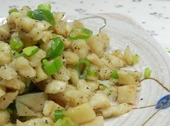 step5: 熱熱的黑胡椒炒菜浦很好吃，沒吃完的可以放入保鮮盒中，或是分小包，每天上班都可以帶上一包喔！