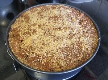 step8: 將材料混合倒入模具中，放雪櫃冷凍定形