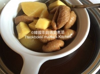 step4: 熄火後隔渣,可隨個人喜好加入蜜糖拌匀增添味道(可選擇不落)