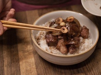 step10: 放上蒜片