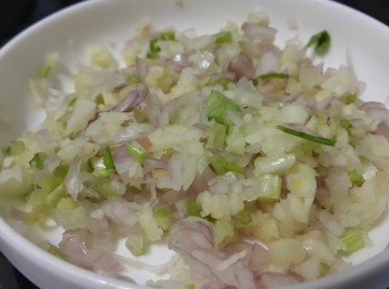 step4: 乾蔥，蒜頭