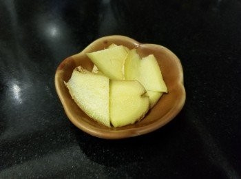 step1: 薑片
