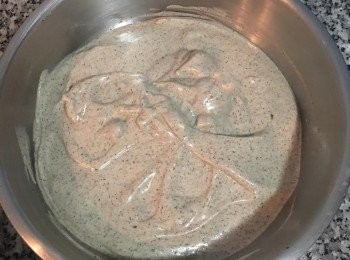 step12: 混合好的蛋糕糊會呈拋拋的狀態喔～